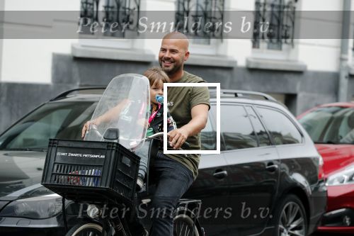 Amsterdam 4 september 2018
Oscar Aerts met zijn zoontje op de fiets.
