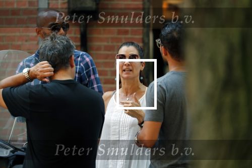 Amsterdam 3 augustus 2018
Quinty Trustfull en haar man Orlando staan te praten met Leco v Zadelhoff en zijn vriend