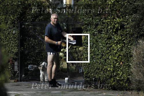 Dordrecht 1 augustus 2018
Rene v d Gijp bij zijn huis.
