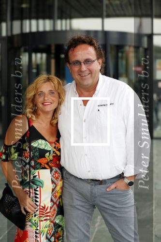 Hilversum 4 september 2018
Gala van de digitale radio in beeld en geluid. Rick van Velthuysen met zijn vrouw