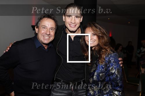 Zeist 25 augustus 2018
Jada Borsato speelt hoofdrol in Musical. Marcoi Leontine Senna en Luca zijn aanwezig in het Fiji theater. Rico Verhoeven kwam met zijn vrouw en dochter
