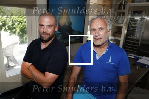 Leiderdorp 3 augustus 2018
Dick Wieriks (zwart shirt) en Rob Rijsbergen thuis . Patricia Paay heeft een tijdje bij ze gewoond.