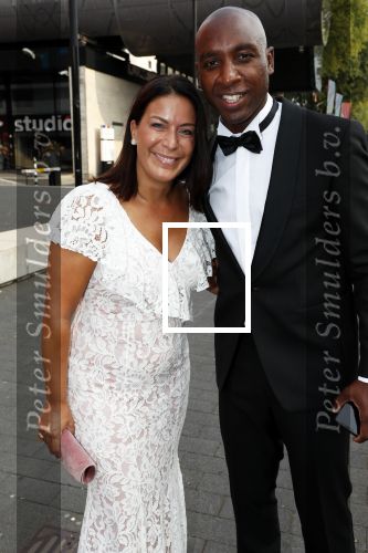 Hilversum 3 september 2018
Telegraaf voetballer van het jaar in studio 21. Romano Denneboom met vrouw