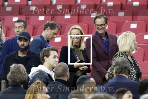 Amsterdam 6 mei 2018
Nederland-Peru 2-1 . Afscheidswedstrijd Wesley Sneijder . Zijn vrouw Yolanthe Sneijder Cabau en zoons Jessey en Xess Xava zijn natuurlijk aanwezig. Frank en Helen de Boer en broer Ronald