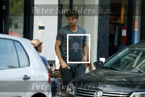 Amsterdam 19 juli 2018
Rick Brandsteder met zijn vriendin Roosje Kuizenga op terras.