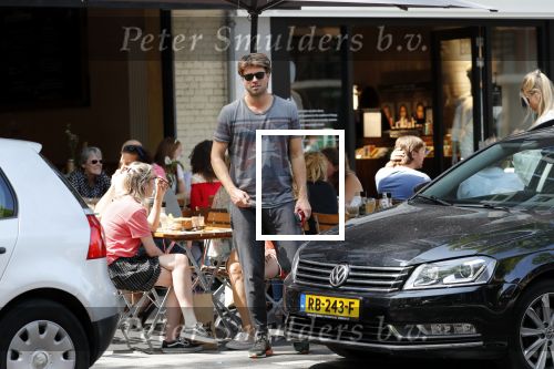 Amsterdam 19 juli 2018
Rick Brandsteder met zijn vriendin Roosje Kuizenga op terras.