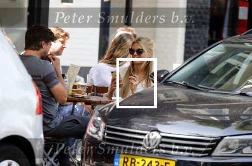 Amsterdam 19 juli 2018
Rick Brandsteder met zijn vriendin Roosje Kuizenga op terras.