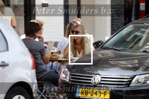 Amsterdam 19 juli 2018
Rick Brandsteder met zijn vriendin Roosje Kuizenga op terras.
