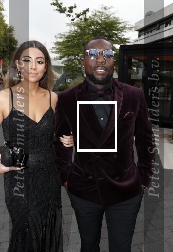 Hilversum 3 september 2018
Telegraaf voetballer van het jaar in studio 21. Royston Drenthe met vrouw