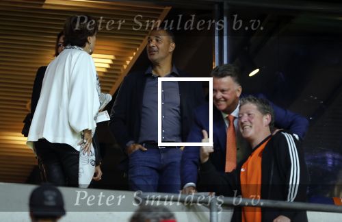 Amsterdam 6 mei 2018
Nederland-Peru 2-1 . Afscheidswedstrijd Wesley Sneijder . Zijn vrouw Yolanthe Sneijder Cabau en zoons Jessey en Xess Xava zijn natuurlijk aanwezig. Ruud Gullit met Karin de Rooij zaten samen met Louis en Truus v Gaal in skybox