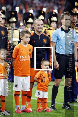 Amsterdam 6 mei 2018
Nederland-Peru 2-1 . Afscheidswedstrijd Wesley Sneijder . Zijn vrouw Yolanthe Sneijder Cabau en zoons Jessey en Xess Xava zijn natuurlijk aanwezig.