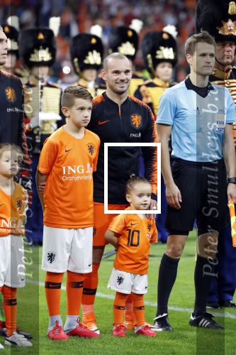 Amsterdam 6 mei 2018
Nederland-Peru 2-1 . Afscheidswedstrijd Wesley Sneijder . Zijn vrouw Yolanthe Sneijder Cabau en zoons Jessey en Xess Xava zijn natuurlijk aanwezig.