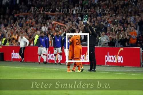 Amsterdam 6 mei 2018
Nederland-Peru 2-1 . Afscheidswedstrijd Wesley Sneijder . Zijn vrouw Yolanthe Sneijder Cabau en zoons Jessey en Xess Xava zijn natuurlijk aanwezig.