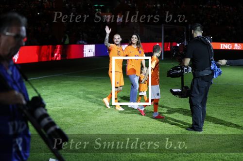 Amsterdam 6 mei 2018
Nederland-Peru 2-1 . Afscheidswedstrijd Wesley Sneijder . Zijn vrouw Yolanthe Sneijder Cabau en zoons Jessey en Xess Xava zijn natuurlijk aanwezig.