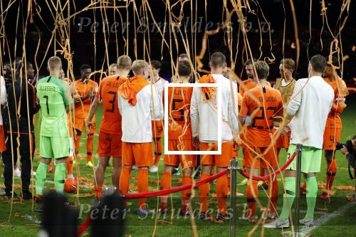 Amsterdam 6 mei 2018
Nederland-Peru 2-1 . Afscheidswedstrijd Wesley Sneijder . Zijn vrouw Yolanthe Sneijder Cabau en zoons Jessey en Xess Xava zijn natuurlijk aanwezig.