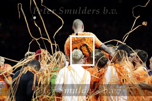 Amsterdam 6 mei 2018
Nederland-Peru 2-1 . Afscheidswedstrijd Wesley Sneijder . Zijn vrouw Yolanthe Sneijder Cabau en zoons Jessey en Xess Xava zijn natuurlijk aanwezig.