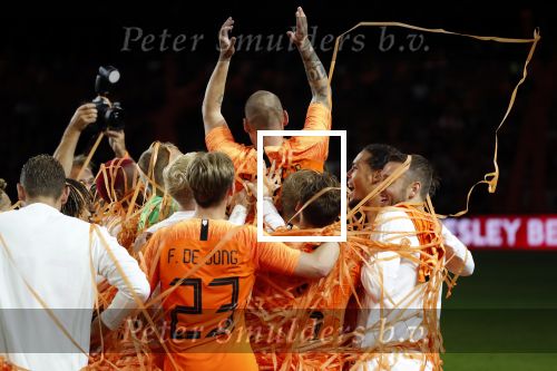 Amsterdam 6 mei 2018
Nederland-Peru 2-1 . Afscheidswedstrijd Wesley Sneijder . Zijn vrouw Yolanthe Sneijder Cabau en zoons Jessey en Xess Xava zijn natuurlijk aanwezig.
