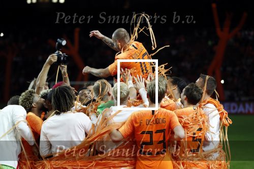 Amsterdam 6 mei 2018
Nederland-Peru 2-1 . Afscheidswedstrijd Wesley Sneijder . Zijn vrouw Yolanthe Sneijder Cabau en zoons Jessey en Xess Xava zijn natuurlijk aanwezig.