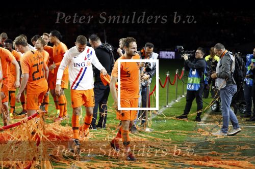 Amsterdam 6 mei 2018
Nederland-Peru 2-1 . Afscheidswedstrijd Wesley Sneijder . Zijn vrouw Yolanthe Sneijder Cabau en zoons Jessey en Xess Xava zijn natuurlijk aanwezig.