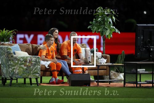 Amsterdam 6 mei 2018
Nederland-Peru 2-1 . Afscheidswedstrijd Wesley Sneijder . Zijn vrouw Yolanthe Sneijder Cabau en zoons Jessey en Xess Xava zijn natuurlijk aanwezig.
