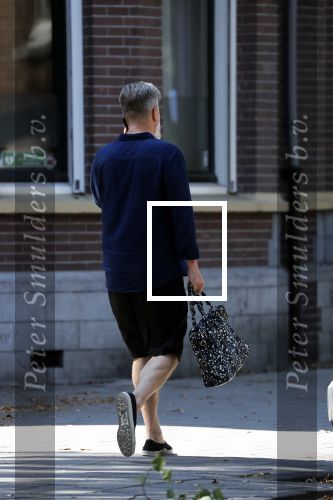 Amsterdam 4 augustus 2018
Wessel v Diepen bellen op straat.