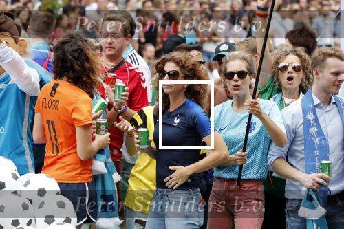Amsterdam 3 augustus 2019
Gaypride in de grachten van Amsterdam.
Barbara Barend