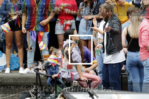 Amsterdam 3 augustus 2019
Gaypride in de grachten van Amsterdam.
Birgit Schuurman met haar nieuwe vriend Sander v Haarlem.