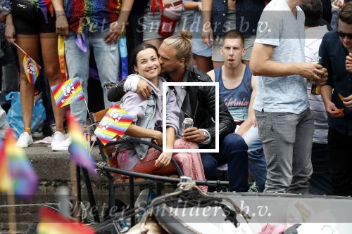 Amsterdam 3 augustus 2019
Gaypride in de grachten van Amsterdam.
Birgit Schuurman met haar nieuwe vriend Sander v Haarlem.