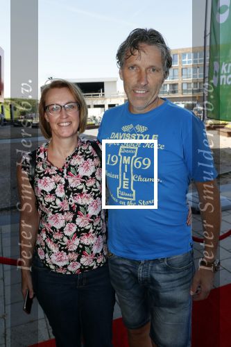 Ede 31 augustus 2019
Boer zoekt vrouw Event in pathe Ede.
Aanwezig oa Yvon Jaspers Boerin Steffi (  en vriend Roel) Michelle v Asseldonk ( en vriend Maarten) Boer Wim ( en vriendin Marit)