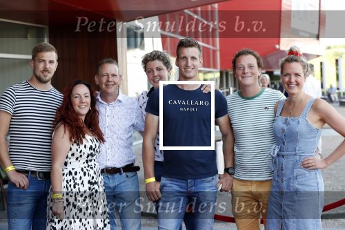 Ede 31 augustus 2019
Boer zoekt vrouw Event in pathe Ede.
Aanwezig oa Yvon Jaspers Boerin Steffi (  en vriend Roel) Michelle v Asseldonk ( en vriend Maarten) Boer Wim ( en vriendin Marit)