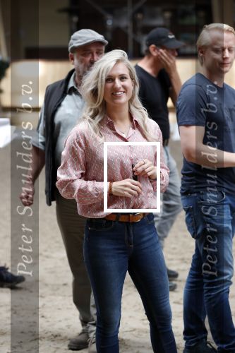 Ermelo 20 augustus 2019
Opnames film whitestar met oa Britt Dekker, Florence Vos Weeda, Kees Boot, Tina de Bruin, Bart Klever, Daniel BoÃ¯ssevain, Tim Douwsma en Peggy Vrijens. Bart Willemsen is de uitvoerend producent.