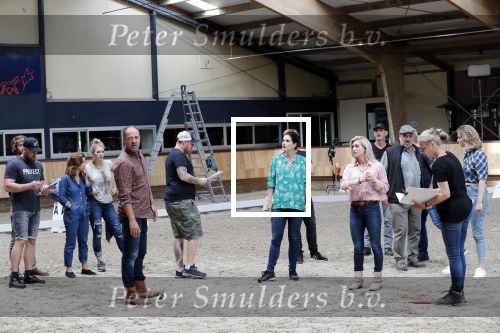 Ermelo 20 augustus 2019
Opnames film whitestar met oa Britt Dekker, Florence Vos Weeda, Kees Boot, Tina de Bruin, Bart Klever, Daniel BoÃ¯ssevain, Tim Douwsma en Peggy Vrijens. Bart Willemsen is de uitvoerend producent.