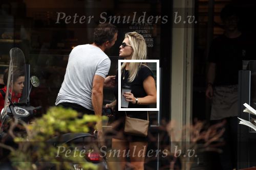 Amsterdam 28 augustus 2019
Chantal janzen met man Marco Geeratz en hun zoontje op de cornelis schuytstraat.