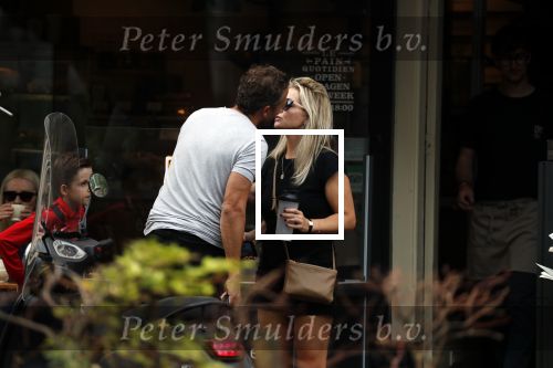 Amsterdam 28 augustus 2019
Chantal janzen met man Marco Geeratz en hun zoontje op de cornelis schuytstraat.