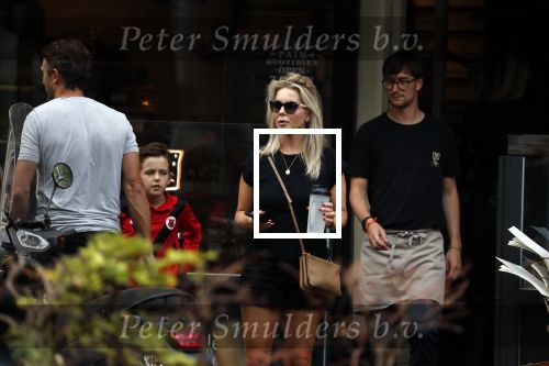 Amsterdam 28 augustus 2019
Chantal janzen met man Marco Geeratz en hun zoontje op de cornelis schuytstraat.