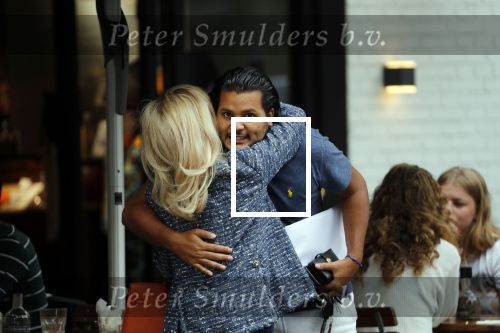 Amsterdam 21 augustus 2019
Connie Witteman lunchen met haar zoon Marvin Breukhoven .