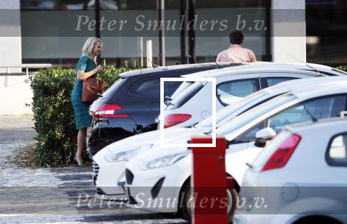 Hilversum 23 augustus 2019
Dionne Stax heeft laatse uitzending van het NOS Journaal . Haar vriend Sytse Oudkerk komt als verrassing naar de studio op het mediapark.