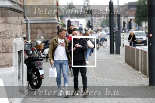 Amsterdam 22 augustus 2019
Djarno Hofland met zijn nieuwe mercedes.