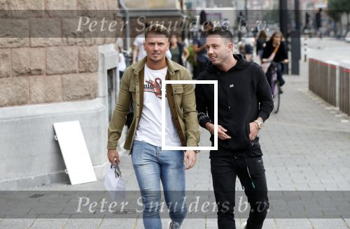 Amsterdam 22 augustus 2019
Djarno Hofland met zijn nieuwe mercedes.