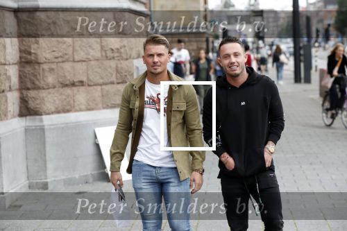 Amsterdam 22 augustus 2019
Djarno Hofland met zijn nieuwe mercedes.
