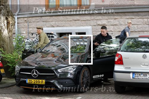 Amsterdam 22 augustus 2019
Djarno Hofland met zijn nieuwe mercedes.