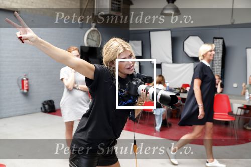 Almere 27 augustus 2019
Estelle Cruijff heeft fotoshoot ( estelle als fotograaf) voor 15 jarig bestaan esther vergeer foundation. Het motto is â€œdurf te dromenâ€
