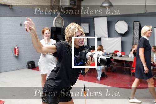 Almere 27 augustus 2019
Estelle Cruijff heeft fotoshoot ( estelle als fotograaf) voor 15 jarig bestaan esther vergeer foundation. Het motto is â€œdurf te dromenâ€