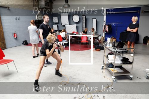 Almere 27 augustus 2019
Estelle Cruijff heeft fotoshoot ( estelle als fotograaf) voor 15 jarig bestaan esther vergeer foundation. Het motto is â€œdurf te dromenâ€