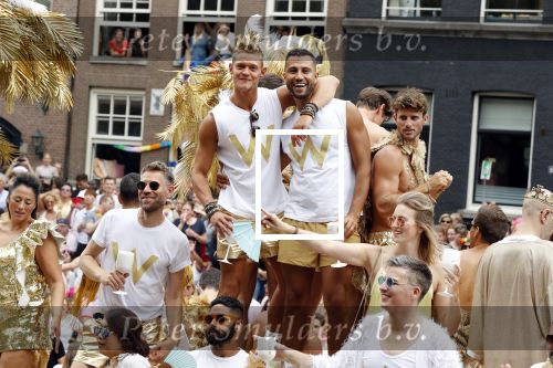Amsterdam 3 augustus 2019
Gaypride in de grachten van Amsterdam.
Ferry Doedens met vriend