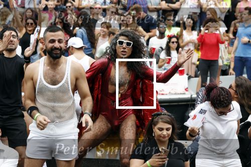 Amsterdam 3 augustus 2019
Gaypride in de grachten van Amsterdam.
