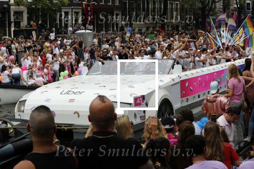 Amsterdam 3 augustus 2019
Gaypride in de grachten van Amsterdam.