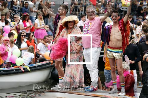 Amsterdam 3 augustus 2019
Gaypride in de grachten van Amsterdam.
Frits Huffnagel en Imca Marina