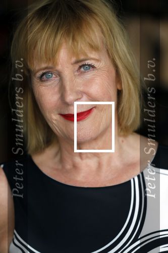 Amsterdam 21 augustus 2019
Boekpresentatie Inge Ipenburg. Tim Akkerman ontvangt het eerste exemplaar.