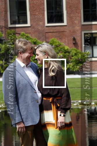 Den Haag 19 juli 2019
Jaarlijkse fotouurtje in de thuisn van Huis ten Bosch . Aanwezig Koning Willem Alexander Koningin Maxima Prinses Amalia Alexia en Ariane.
